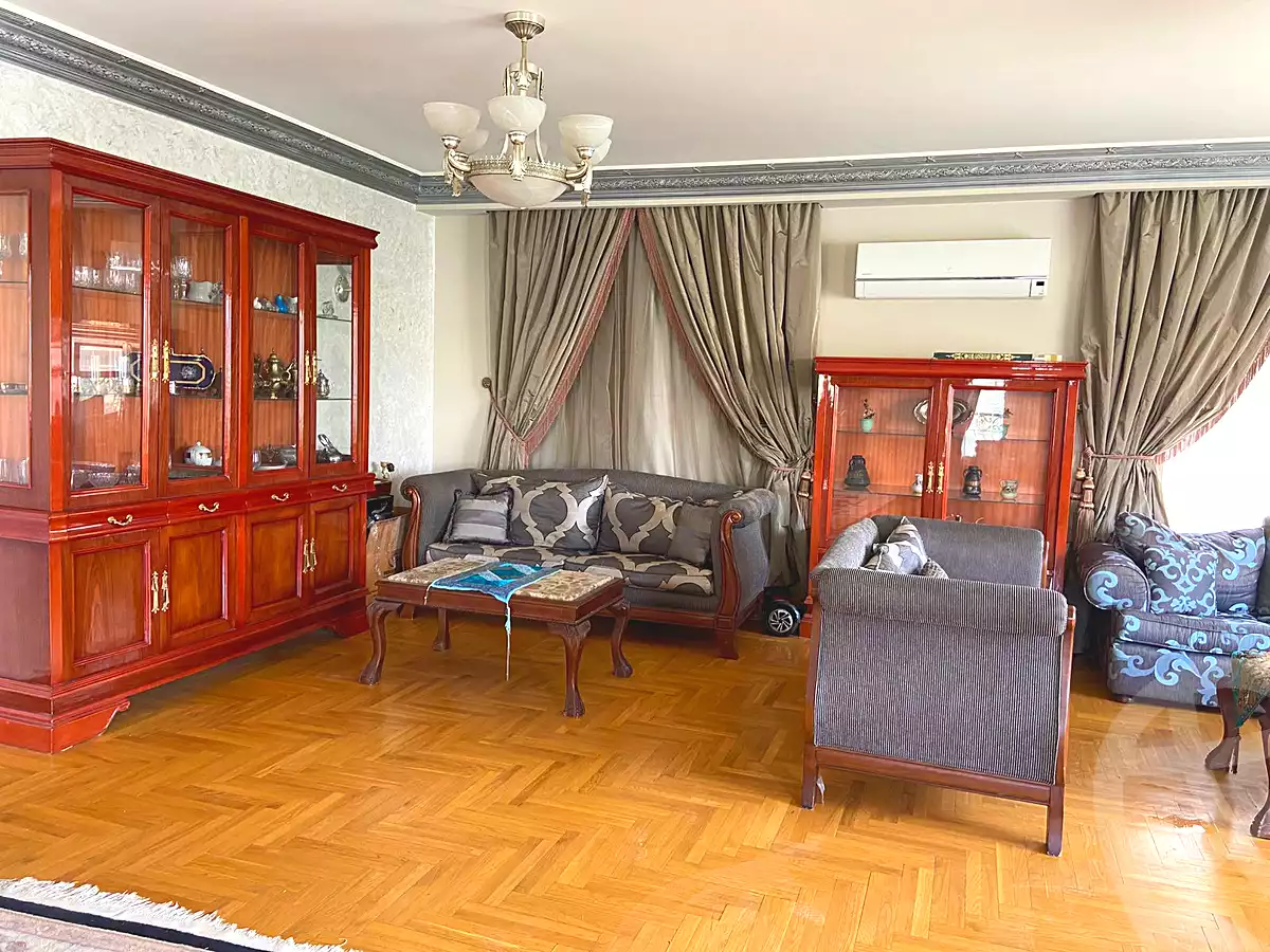 https://aqarmap.com.eg/ar/listing/6913240-for-rent-cairo-6th-of-october-garb-someed-neighborhood-10th-noureldin-st