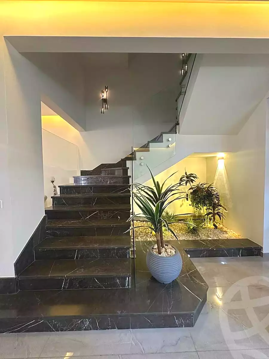 https://aqarmap.com.eg/en/listing/6913496-for-sale-cairo-el-shorouk-compounds-el-patio-5-east