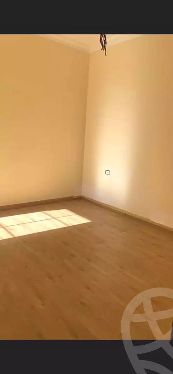 شقة بغرفتي نوم في ريجينتس بارك، صورة ٦ من ١٣