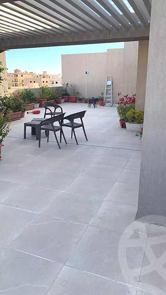 بنتهاوس بـ٣ غرف نوم في فيفث سكوير المراسم، صورة ٤ من ٩