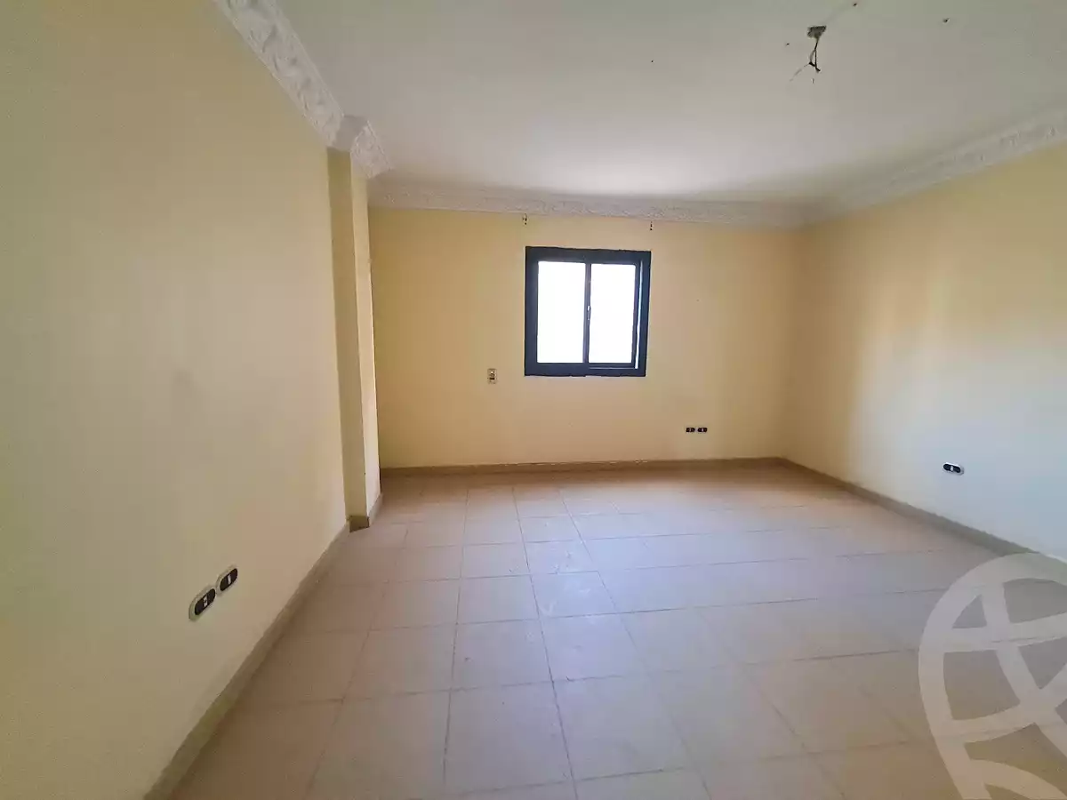 https://aqarmap.com.eg/ar/listing/6914152-for-rent-alexandria-smouha-mostafa-kamel-st