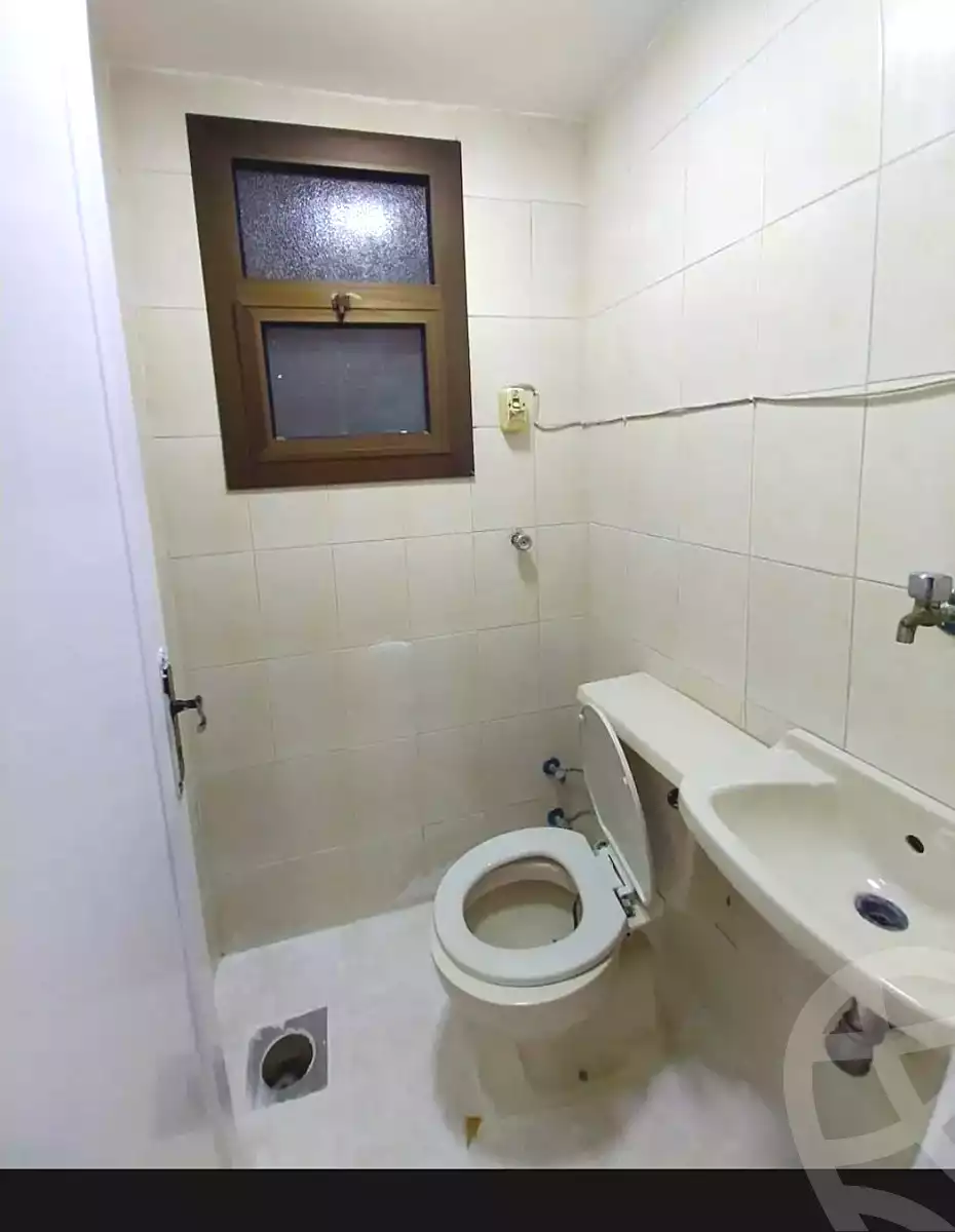 https://aqarmap.com.eg/en/listing/6914185-for-sale-alexandria-al-agamy-shataa-el-nakheel