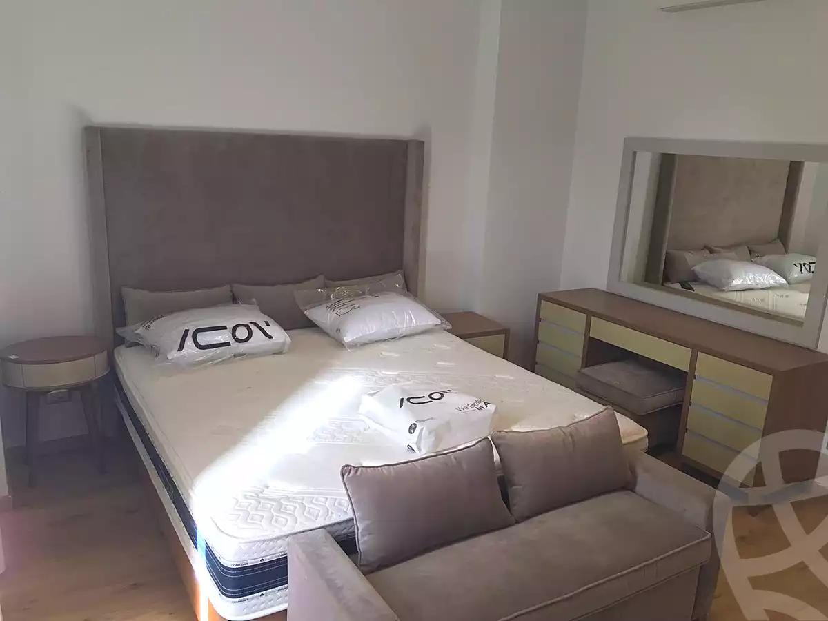 https://aqarmap.com.eg/en/listing/6914349-for-rent-cairo-el-sheikh-zayed-city-compounds
