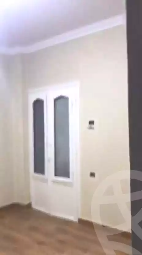https://aqarmap.com.eg/ar/listing/6914415-for-sale-cairo-helwan-lazoghli-st