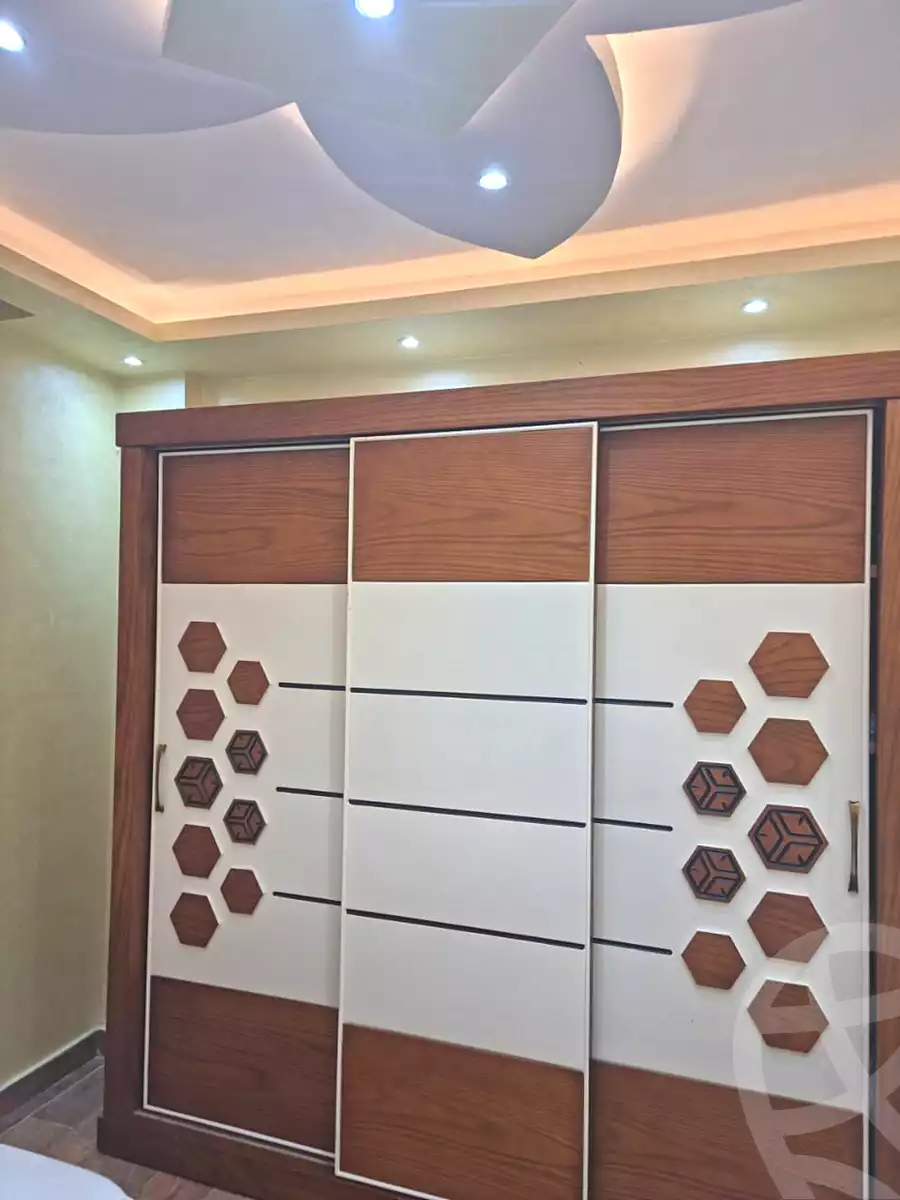 https://aqarmap.com.eg/en/listing/6914716-for-rent-cairo-el-sheikh-zayed-city-compounds-jn-1