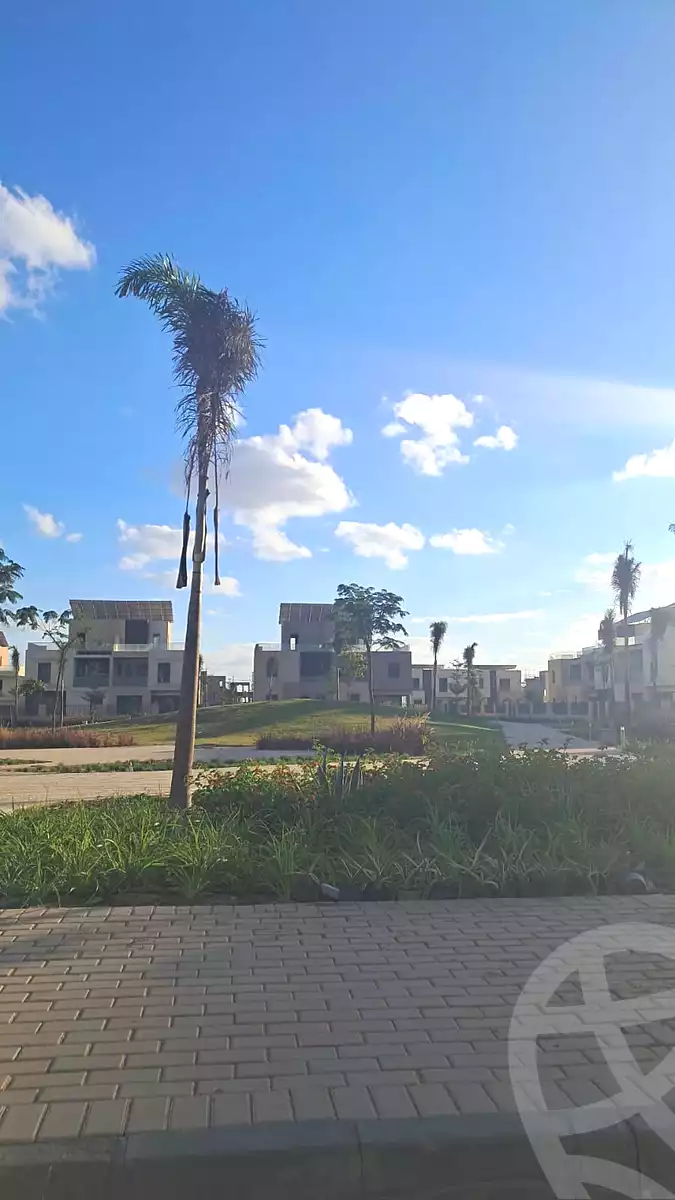 https://aqarmap.com.eg/ar/listing/6914848-for-sale-cairo-el-sheikh-zayed-city-lshykh-zyd-ljdyd-vye