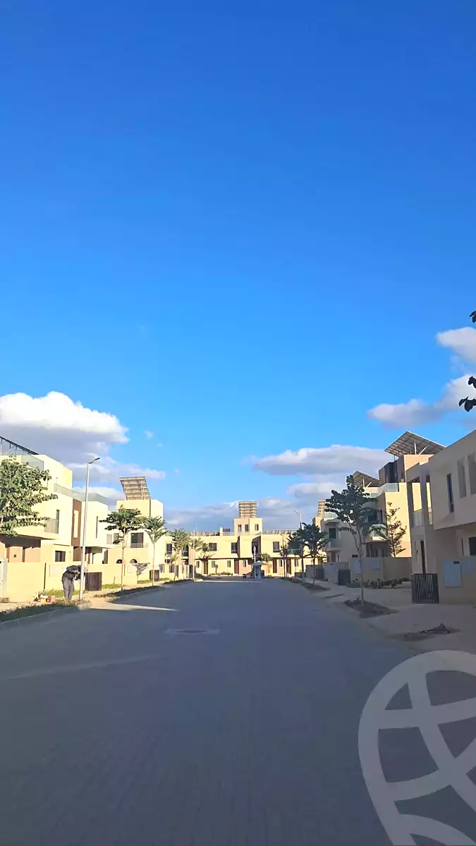 https://aqarmap.com.eg/ar/listing/6914859-for-sale-cairo-el-sheikh-zayed-city-lshykh-zyd-ljdyd-vye