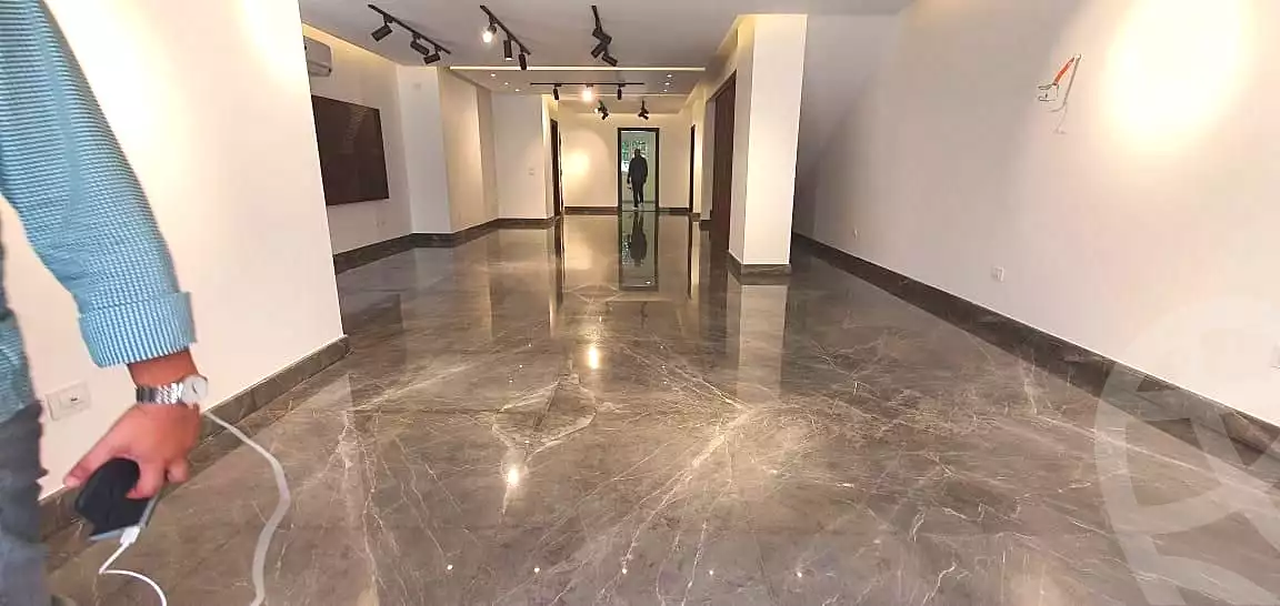 https://aqarmap.com.eg/ar/listing/6915190-for-rent-cairo-new-cairo-compounds-mwntn-fyw-y-syty-club-park-mountain-view-icity