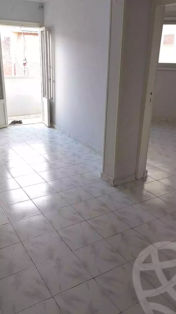 https://aqarmap.com.eg/ar/listing/6915366-for-sale-alexandria-lsywf-shamaa-salah-el-din-ibrahem-st