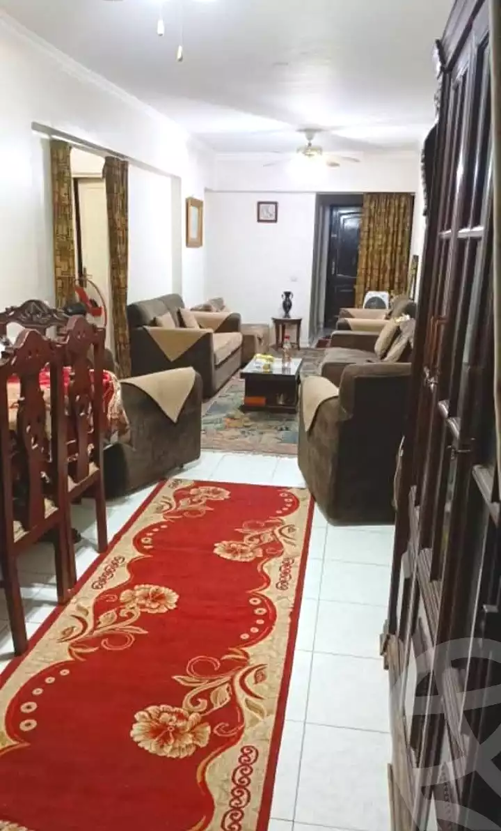 https://aqarmap.com.eg/en/listing/6915623-for-sale-cairo-el-zaytun-hlmy-lzytwn-ibn-el-hakam-sq