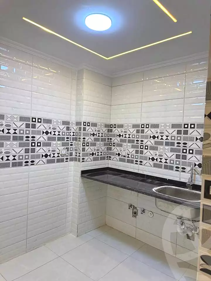 https://aqarmap.com.eg/en/listing/6915700-for-sale-cairo-el-haram-el-lebeny-soltan-khattab-st