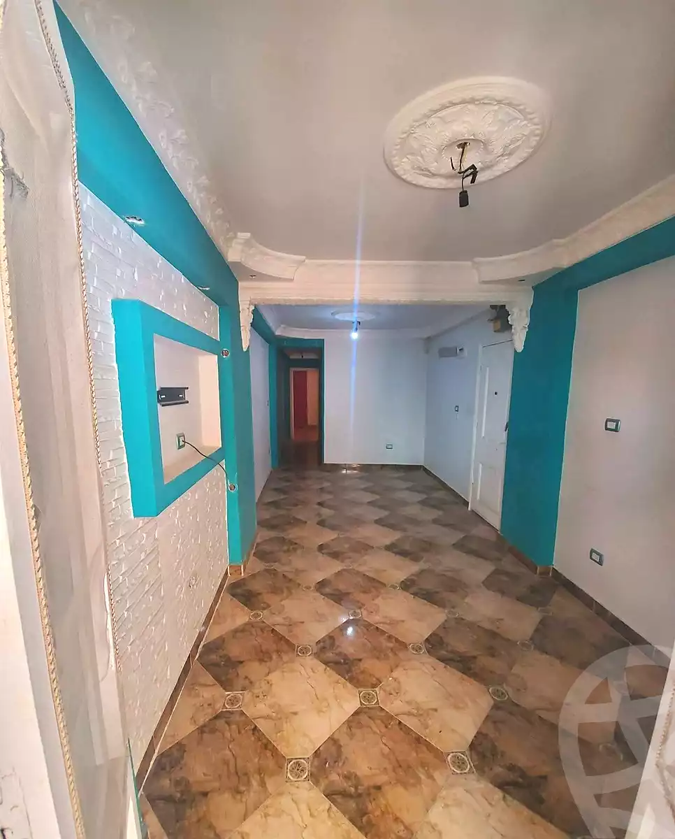 https://aqarmap.com.eg/ar/listing/6915964-for-sale-alexandria-lsywf-el-falki