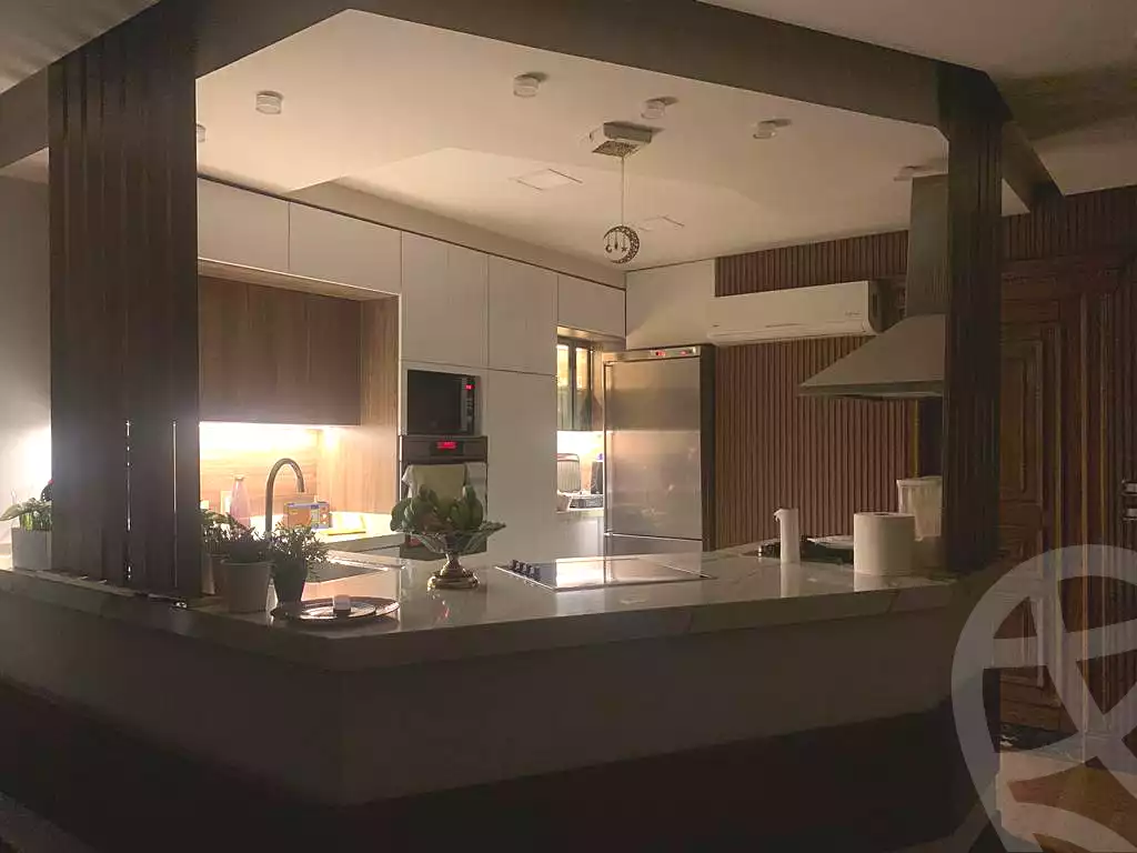 https://aqarmap.com.eg/ar/listing/6916110-for-sale-cairo-el-sheikh-zayed-city-compounds-green-3