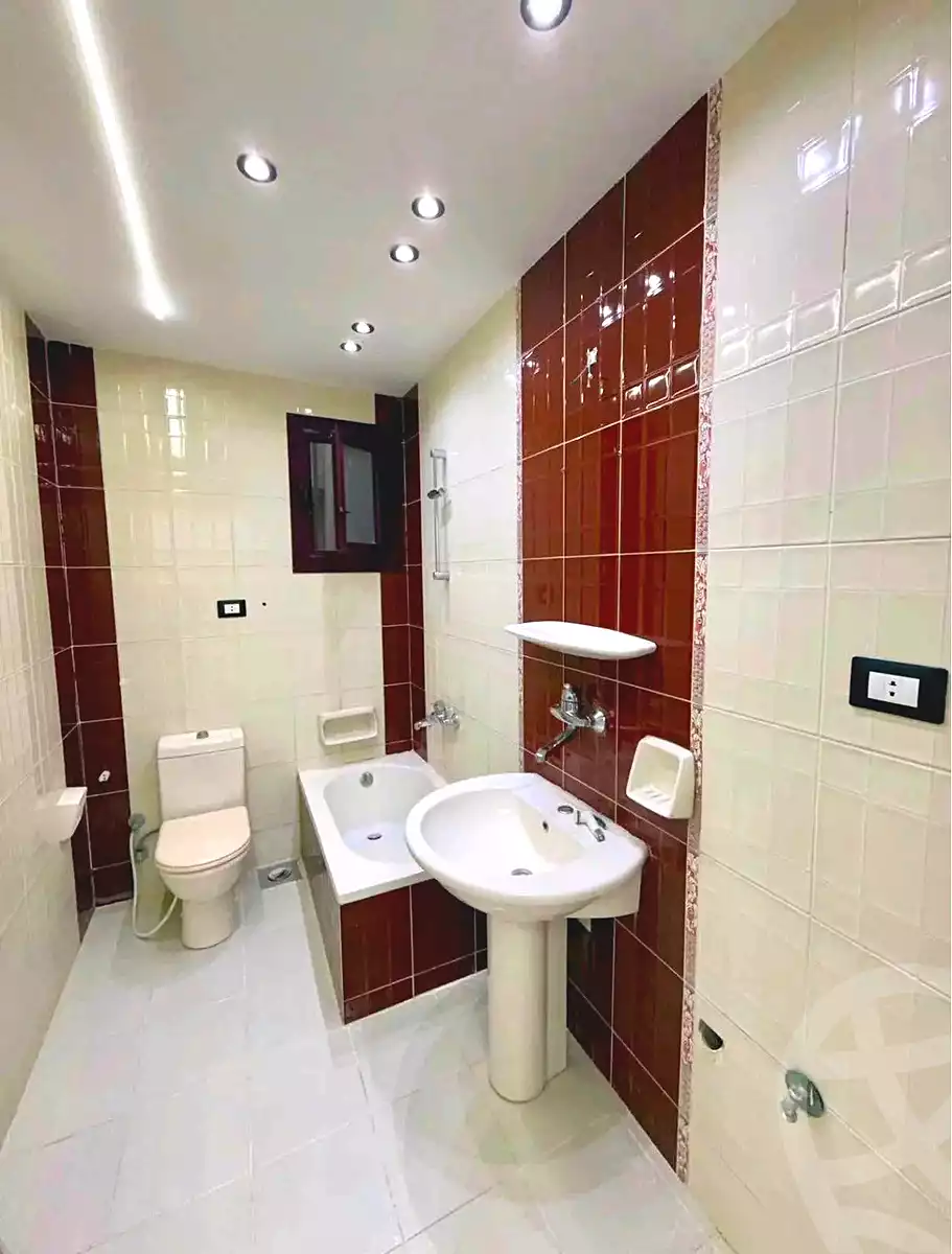 https://aqarmap.com.eg/ar/listing/6916150-for-sale-alexandria-el-asafra-l-sfr-bhry
