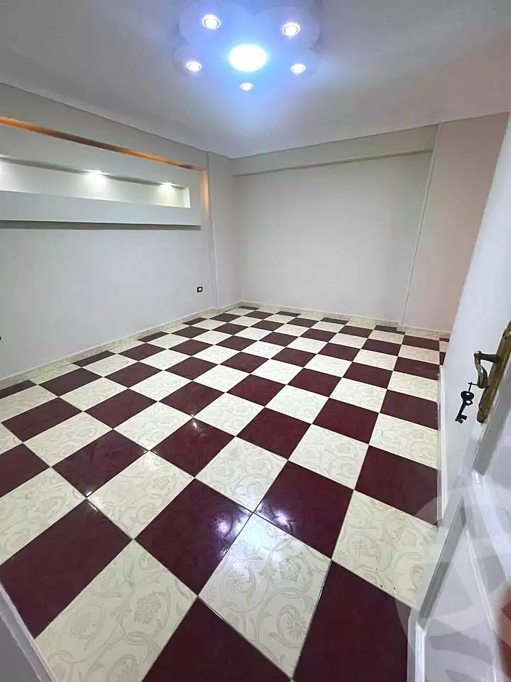 https://aqarmap.com.eg/en/listing/6916158-for-sale-alexandria-sydy-bshr-sydy-bshr-bhry-ali-hipa-st