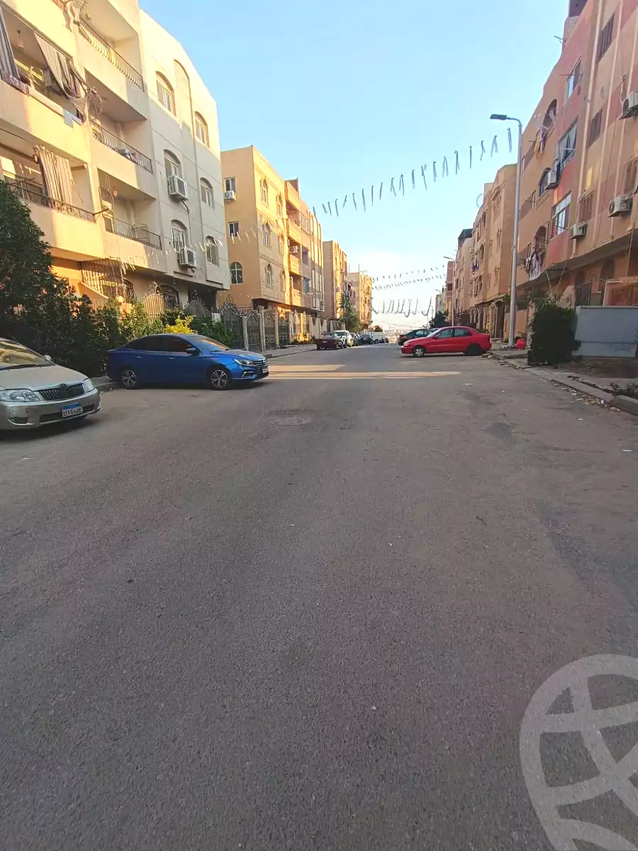 https://aqarmap.com.eg/en/listing/6916188-for-sale-cairo-15th-of-may-family-housing
