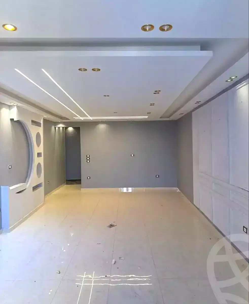 https://aqarmap.com.eg/ar/listing/6916247-for-sale-alexandria-moharram-bey