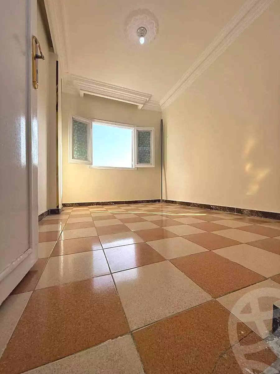 https://aqarmap.com.eg/ar/listing/6916290-for-sale-cairo-helwan-mnshy-yn-hlwn-mansour-st