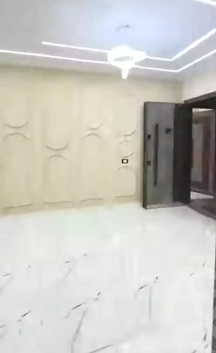 https://aqarmap.com.eg/ar/listing/6916399-for-sale-cairo-elnozha-Streettt-27