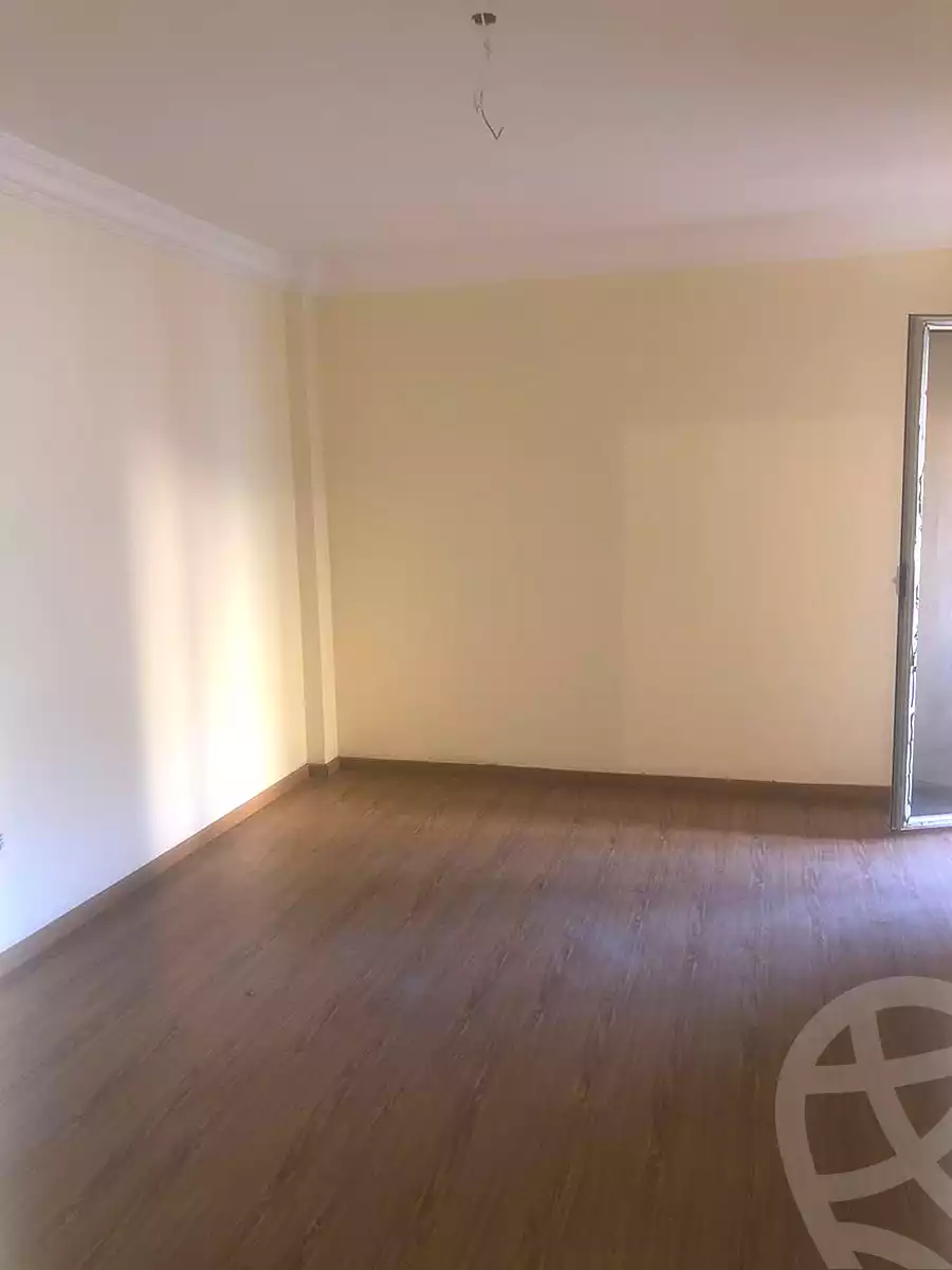 https://aqarmap.com.eg/en/listing/6916450-for-rent-alexandria-smouha-mostafa-kamel-st