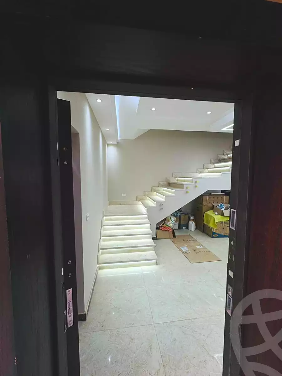 https://aqarmap.com.eg/ar/listing/6916580-for-sale-cairo-el-shorouk-compounds-yfy-ryzydns