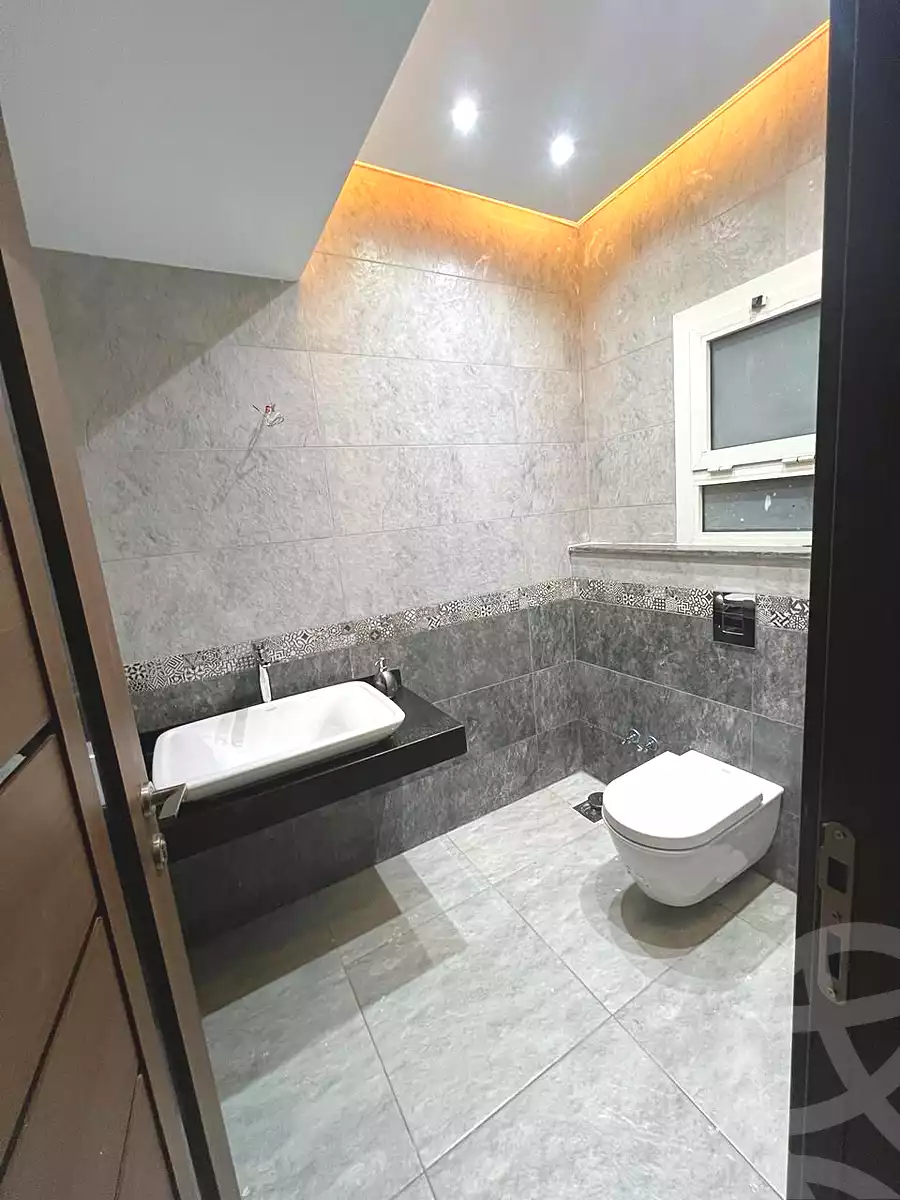 https://aqarmap.com.eg/en/listing/6916858-for-rent-cairo-new-cairo-compounds-mivida-mivida-parcel