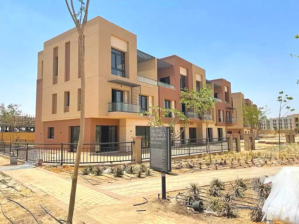 https://aqarmap.com.eg/ar/listing/6916878-for-sale-cairo-new-cairo-compounds-district-5-the-plateau-district-5