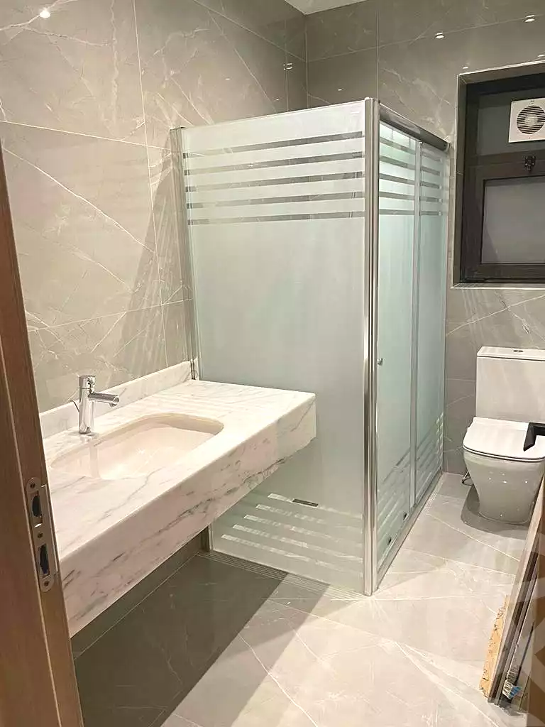 https://aqarmap.com.eg/en/listing/6916962-for-rent-cairo-new-cairo-compounds-lakeview-residence