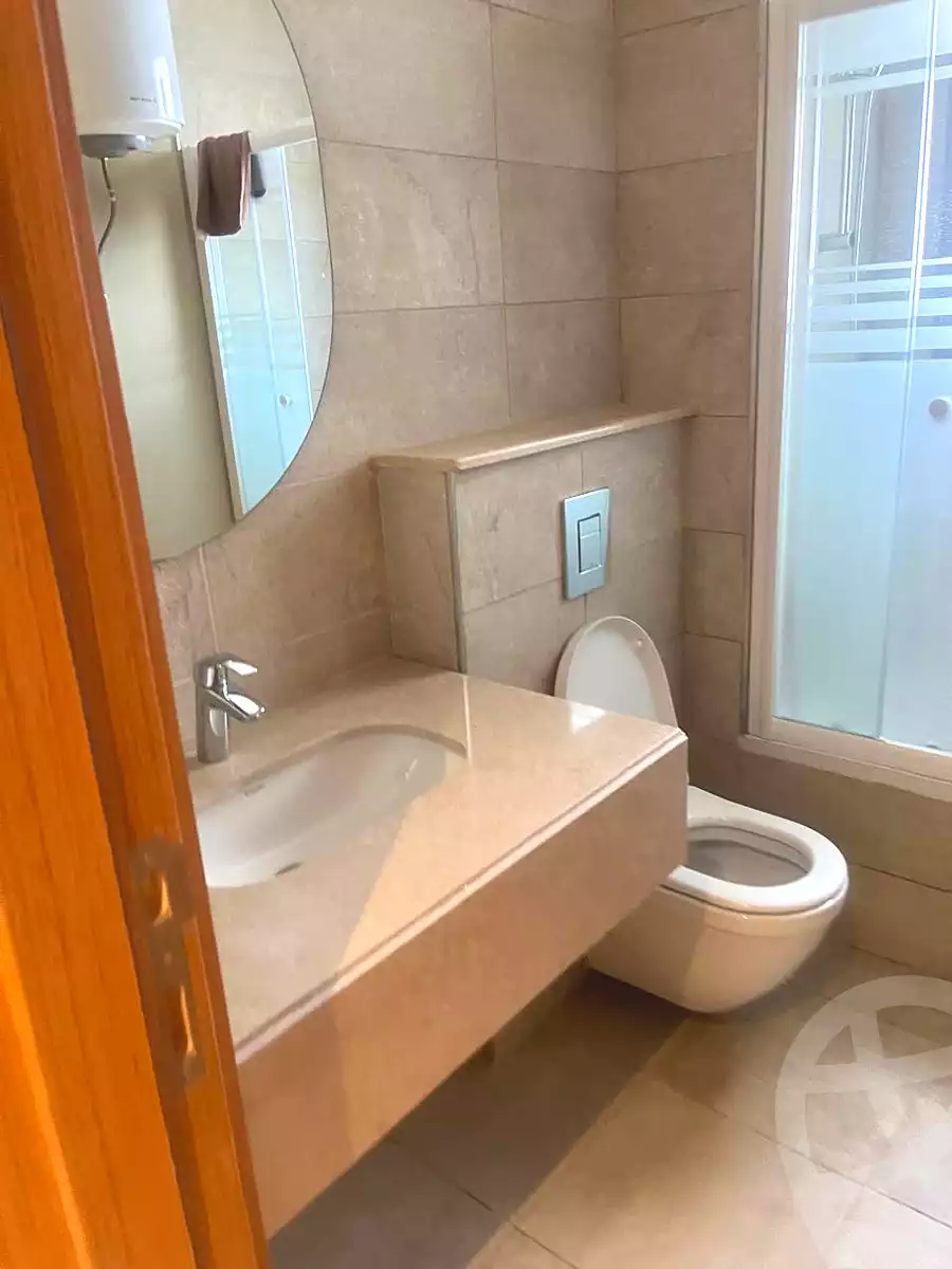 https://aqarmap.com.eg/ar/listing/6916986-for-rent-cairo-new-cairo-compounds-villette-kmbwnd-sky-kwndwz-swdyk-villette