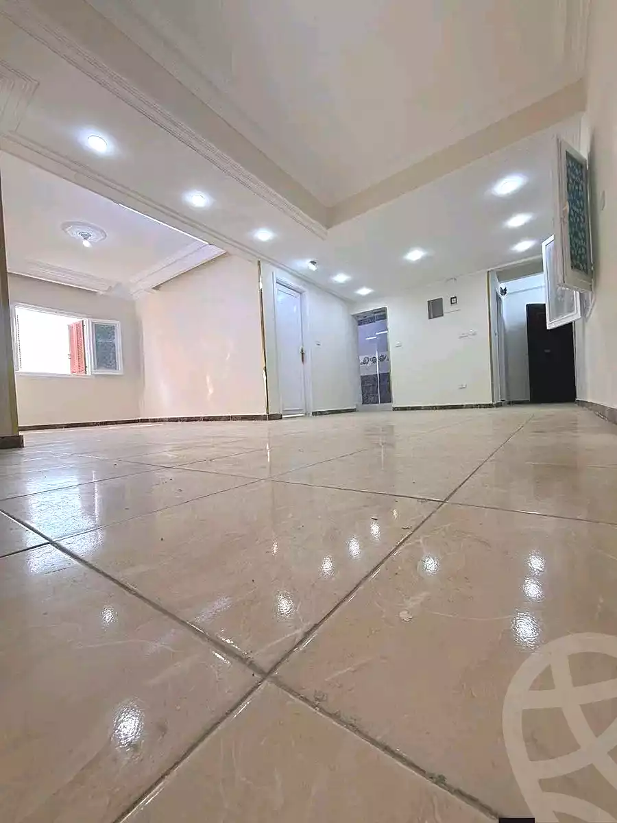 https://aqarmap.com.eg/ar/listing/6917011-for-sale-cairo-helwan-mnshy-yn-hlwn-mansour-st