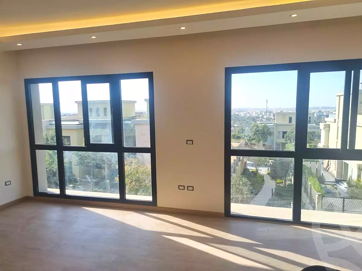 https://aqarmap.com.eg/ar/listing/6917191-for-rent-cairo-new-cairo-compounds-villette-kmbwnd-sky-kwndwz-swdyk-villette