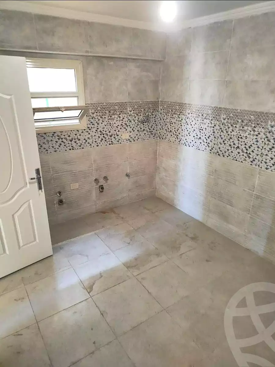 https://aqarmap.com.eg/en/listing/6917223-for-sale-alexandria-lsywf-city-light-compound