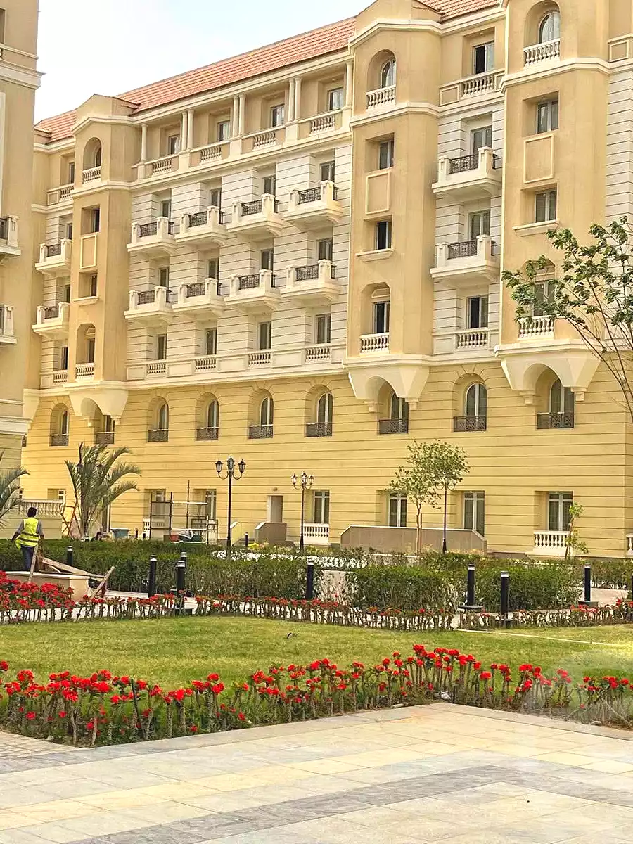 https://aqarmap.com.eg/ar/listing/6917482-for-sale-cairo-new-administrative-capital-r5-garden-city-compound-city-edge