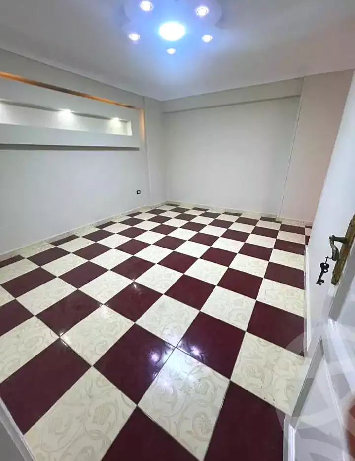 https://aqarmap.com.eg/ar/listing/6917834-for-sale-alexandria-sydy-bshr-sydy-bshr-bhry-ali-hipa-st
