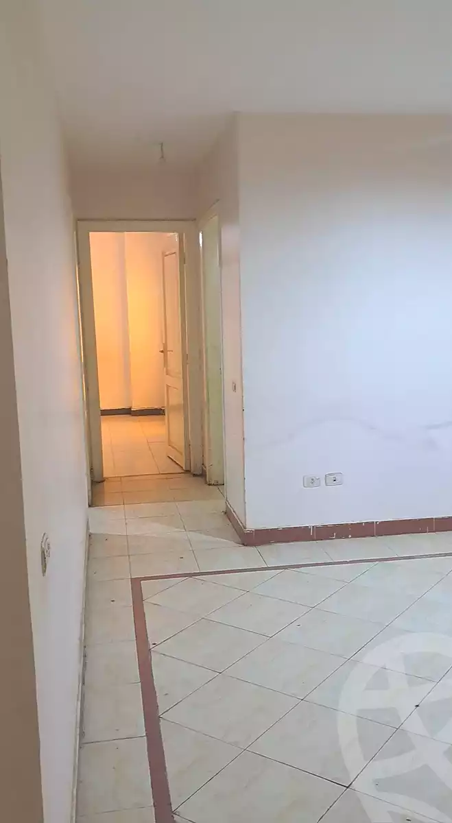 https://aqarmap.com.eg/ar/listing/6918067-for-rent-cairo-helwan-mohamed-sayed-ahmed-st