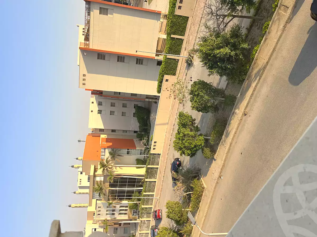 https://aqarmap.com.eg/ar/listing/6918195-for-sale-cairo-new-cairo-ganob-el-akadamiya-south-academy-b-youssef-gohar-atya-st