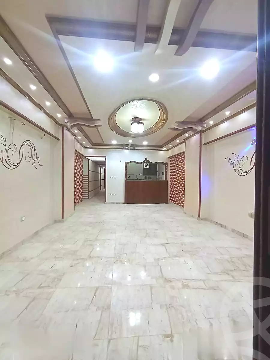 https://aqarmap.com.eg/en/listing/6918728-for-sale-alexandria-sydy-bshr-sydy-bshr-qbly-street-24