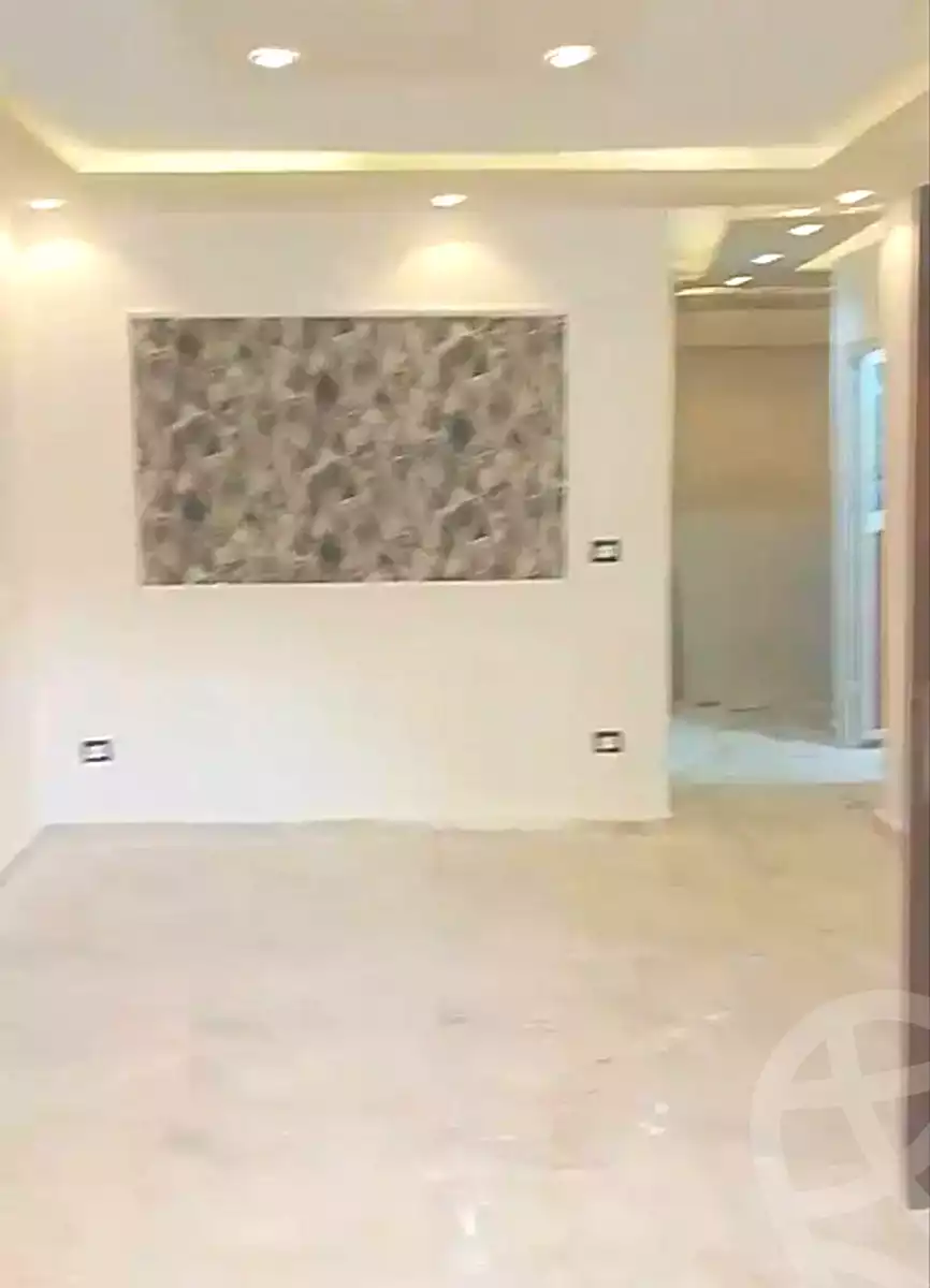 https://aqarmap.com.eg/ar/listing/6918951-for-sale-alexandria-sydy-bshr-sydy-bshr-bhry-shr-mhmwd-l-yswy