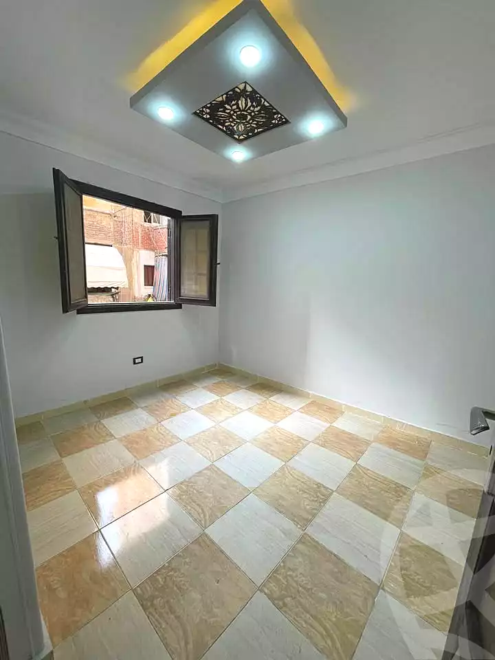 https://aqarmap.com.eg/ar/listing/6919052-for-sale-alexandria-el-asafra-shr-45