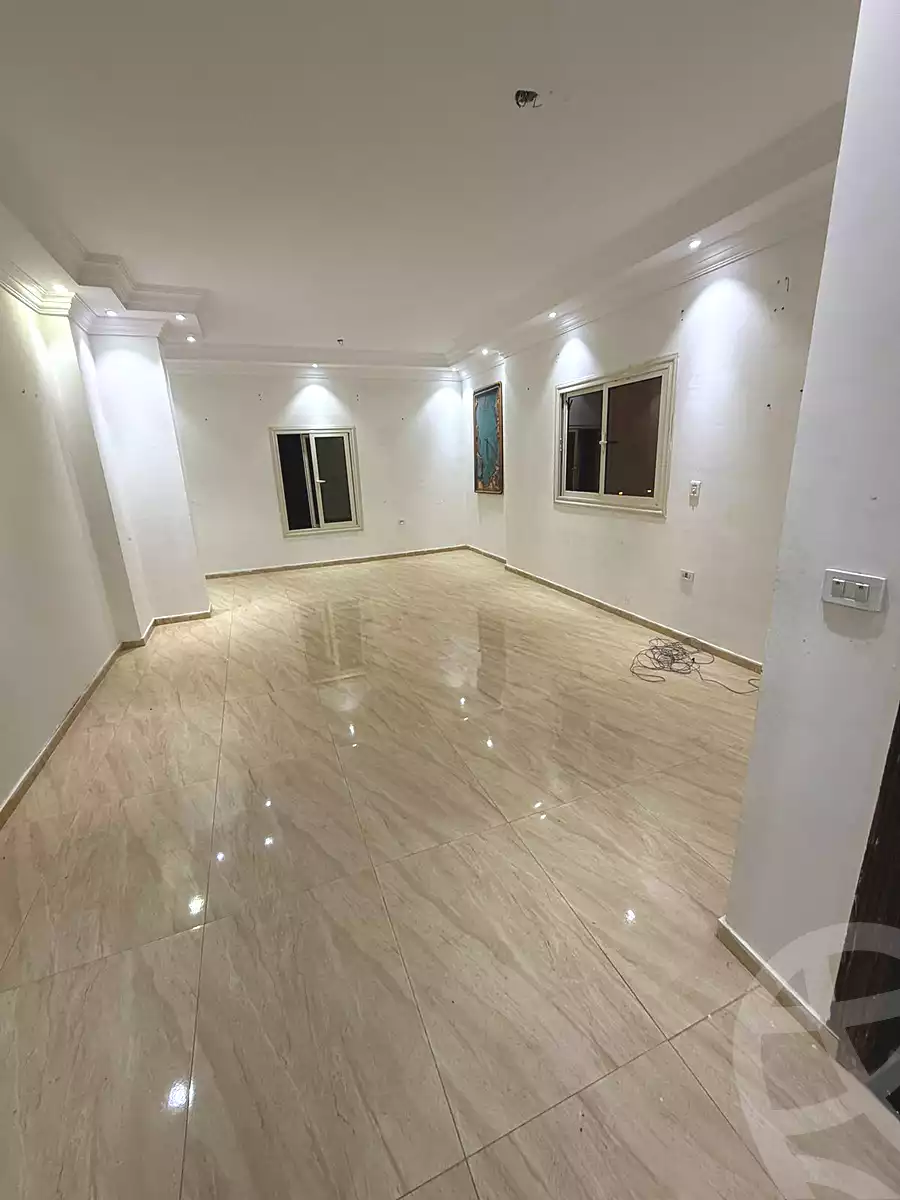 https://aqarmap.com.eg/ar/listing/6920051-for-rent-cairo-new-cairo-el-yassamin-el-yasmeen-8