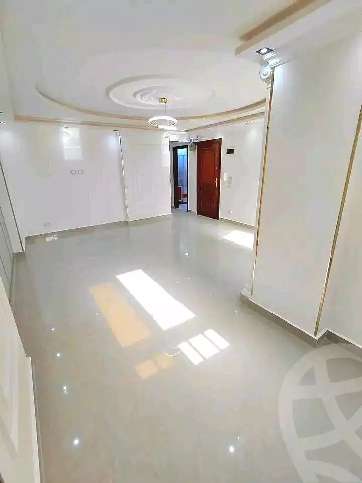 https://aqarmap.com.eg/ar/listing/6920072-for-sale-alexandria-sydy-bshr-sydy-bshr-bhry-street-15