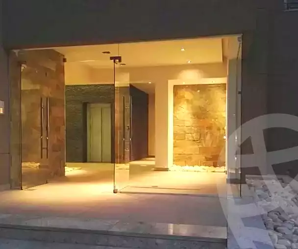 شقة بـ٣ غرف نوم في فيلدج أفينيو، صورة ٢ من ٤