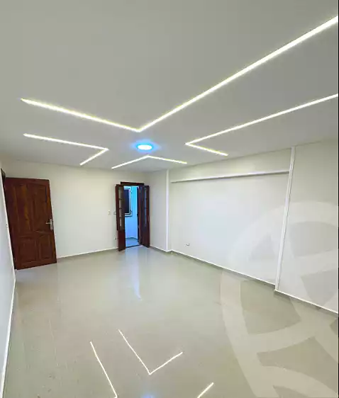 https://aqarmap.com.eg/ar/listing/6920701-for-sale-alexandria-sydy-bshr-sydy-bshr-bhry-shr-mhmwd-l-yswy