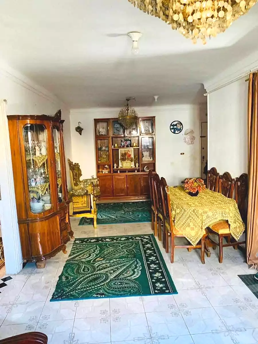 https://aqarmap.com.eg/en/listing/6921209-for-sale-alexandria-al-agamy-lbytsh-mecca-st