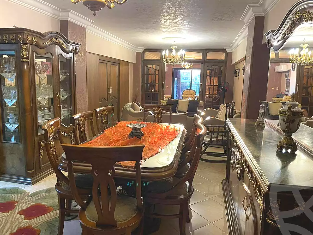 https://aqarmap.com.eg/en/listing/6921234-for-sale-cairo-helwan-helwan-el-sharkeya-heidar-st
