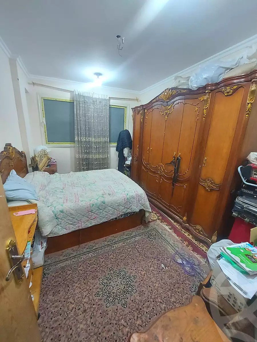https://aqarmap.com.eg/ar/listing/6921654-for-sale-cairo-helwan-el-shareaa-el-sharby-st