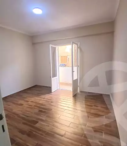 https://aqarmap.com.eg/en/listing/6921694-for-sale-alexandria-el-asafra-ahmed-tiesser-st