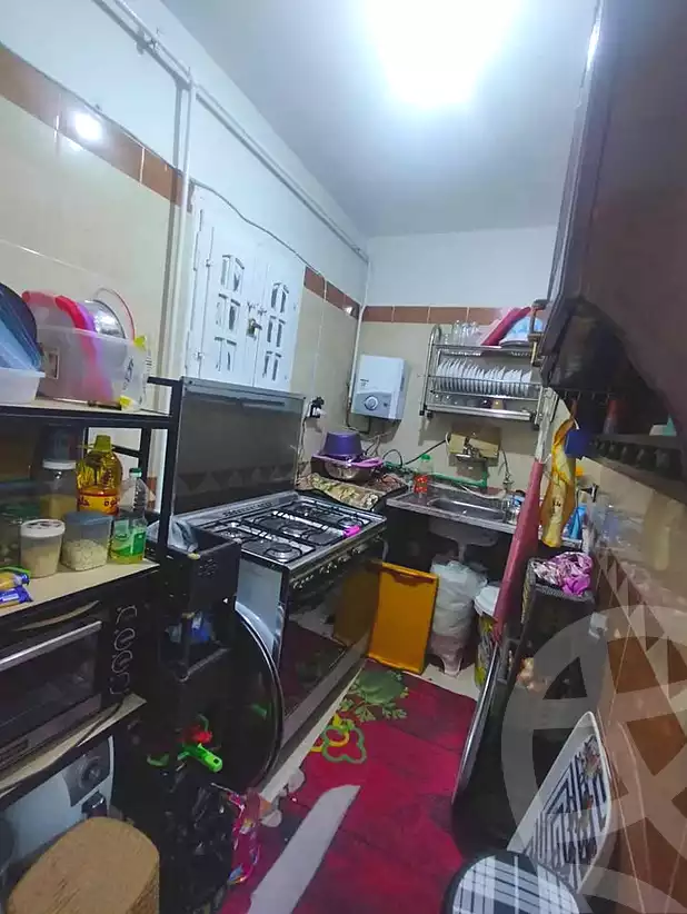 https://aqarmap.com.eg/ar/listing/6921785-for-sale-alexandria-al-agamy-el-hanouvel-radwan-st