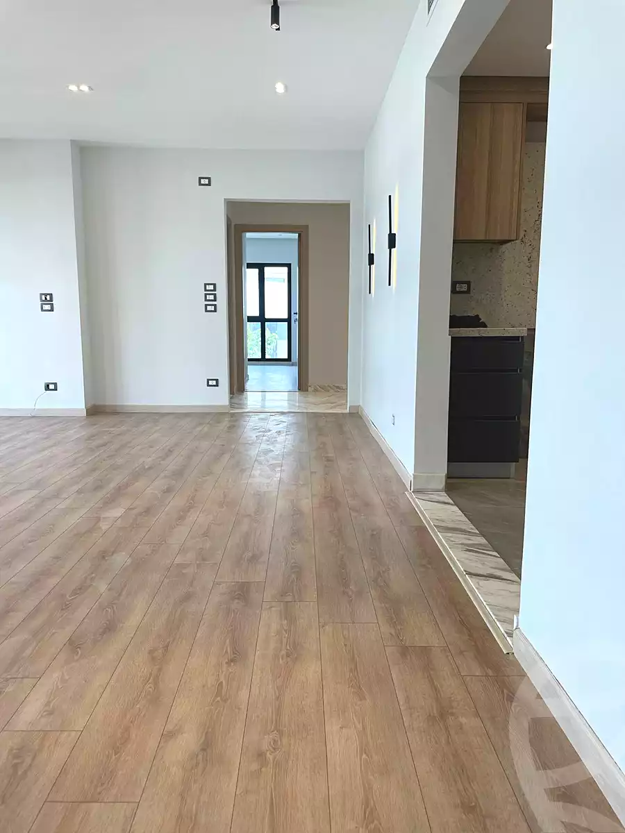 https://aqarmap.com.eg/ar/listing/6922132-for-sale-cairo-new-cairo-compounds-villette-kmbwnd-sky-kwndwz-swdyk-villette