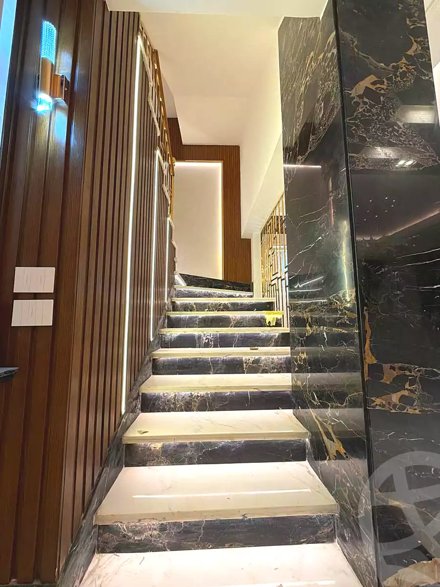 https://aqarmap.com.eg/ar/listing/6922185-for-rent-cairo-new-cairo-compounds-mivida-mivida-parcel